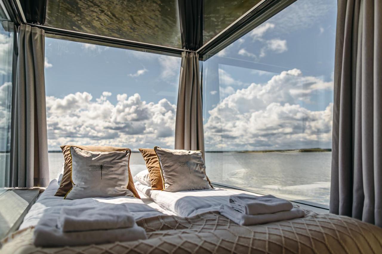 Grand Ht Houseboats - Domki Na Wodzie - Sauna, Jacuzzi, Kominek Mielno  Extérieur photo