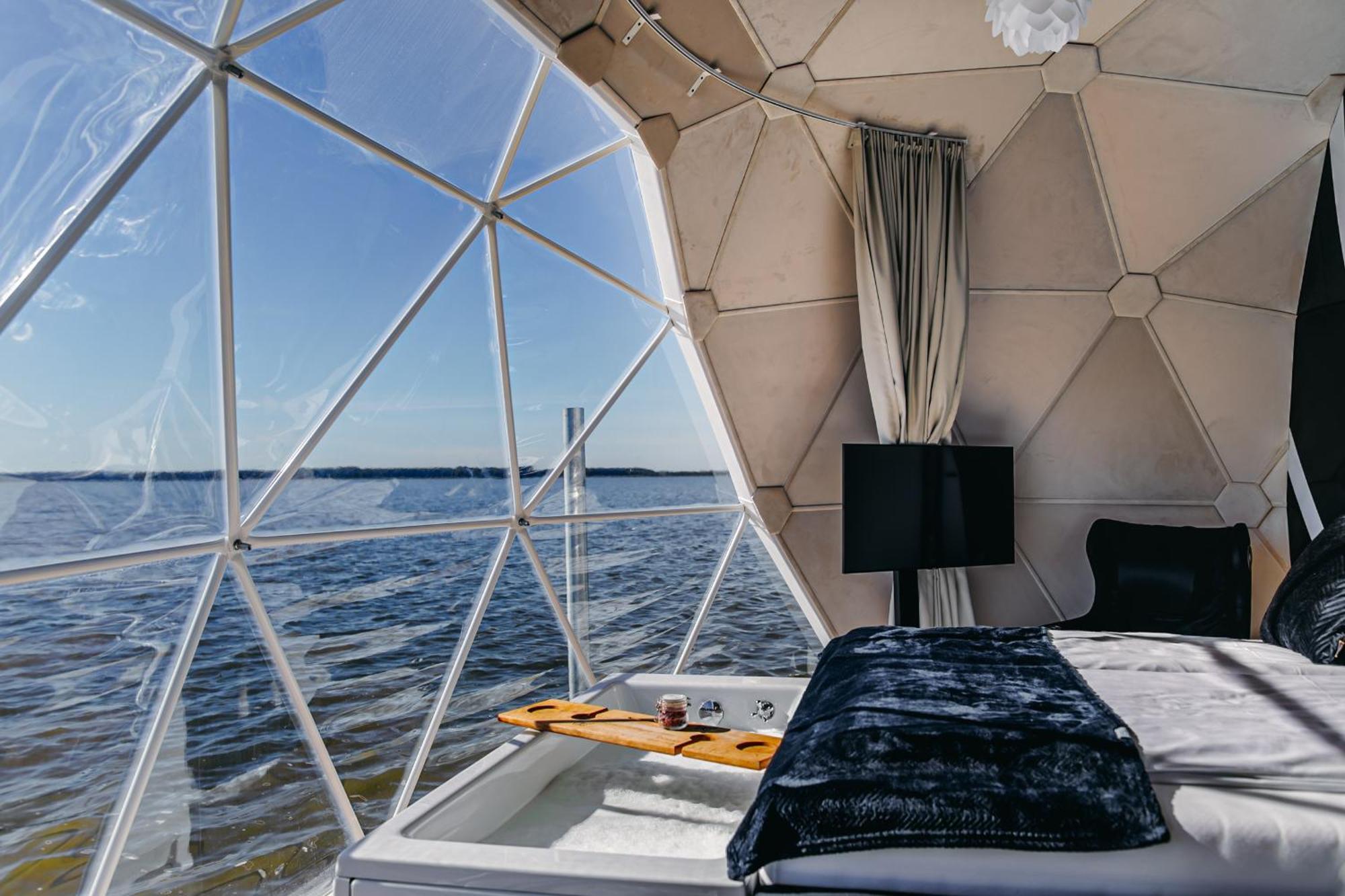 Grand Ht Houseboats - Domki Na Wodzie - Sauna, Jacuzzi, Kominek Mielno  Chambre photo