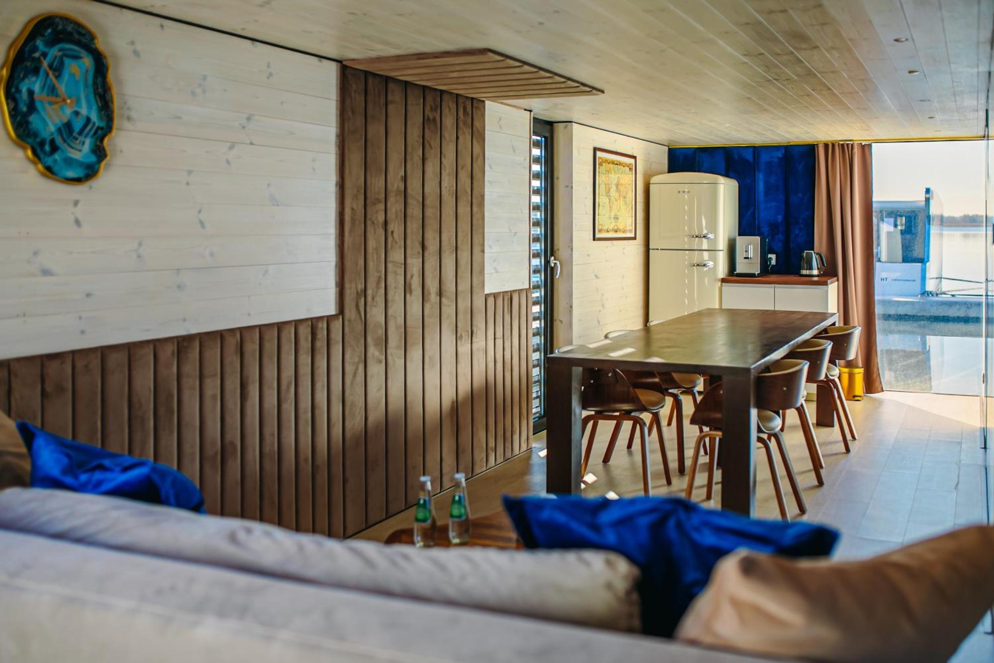 Grand Ht Houseboats - Domki Na Wodzie - Sauna, Jacuzzi, Kominek Mielno  Chambre photo